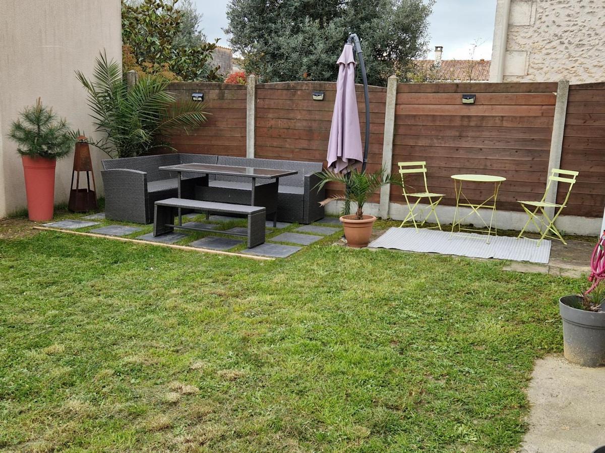 Maison Typique Royannaise Dans Un Quartier Calme Exteriör bild